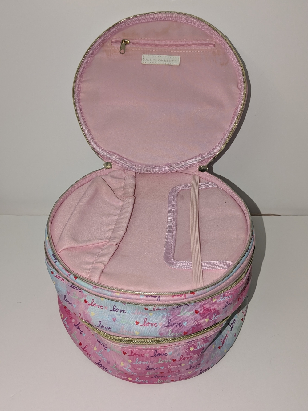 Under One Sky Pink Round Cosmetic Case